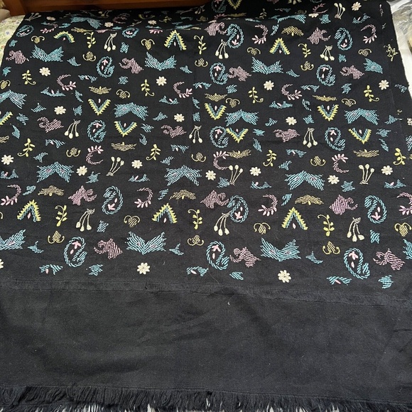 Black Embroidered Long Stole Large Scarf 34" x 80" Blue Yellow Pink Floral - Picture 3 of 5